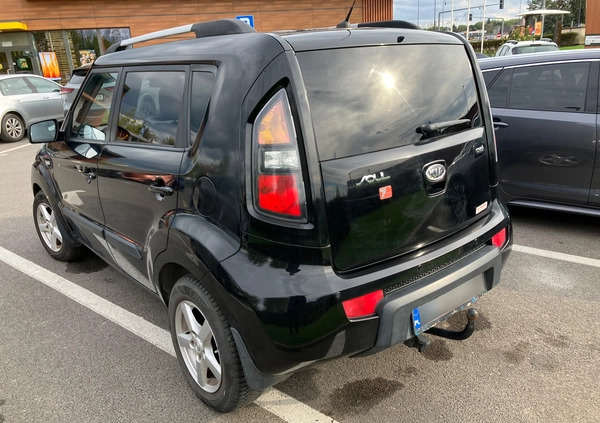 Kia Soul cena 21500 przebieg: 248000, rok produkcji 2011 z Dzierżoniów małe 92